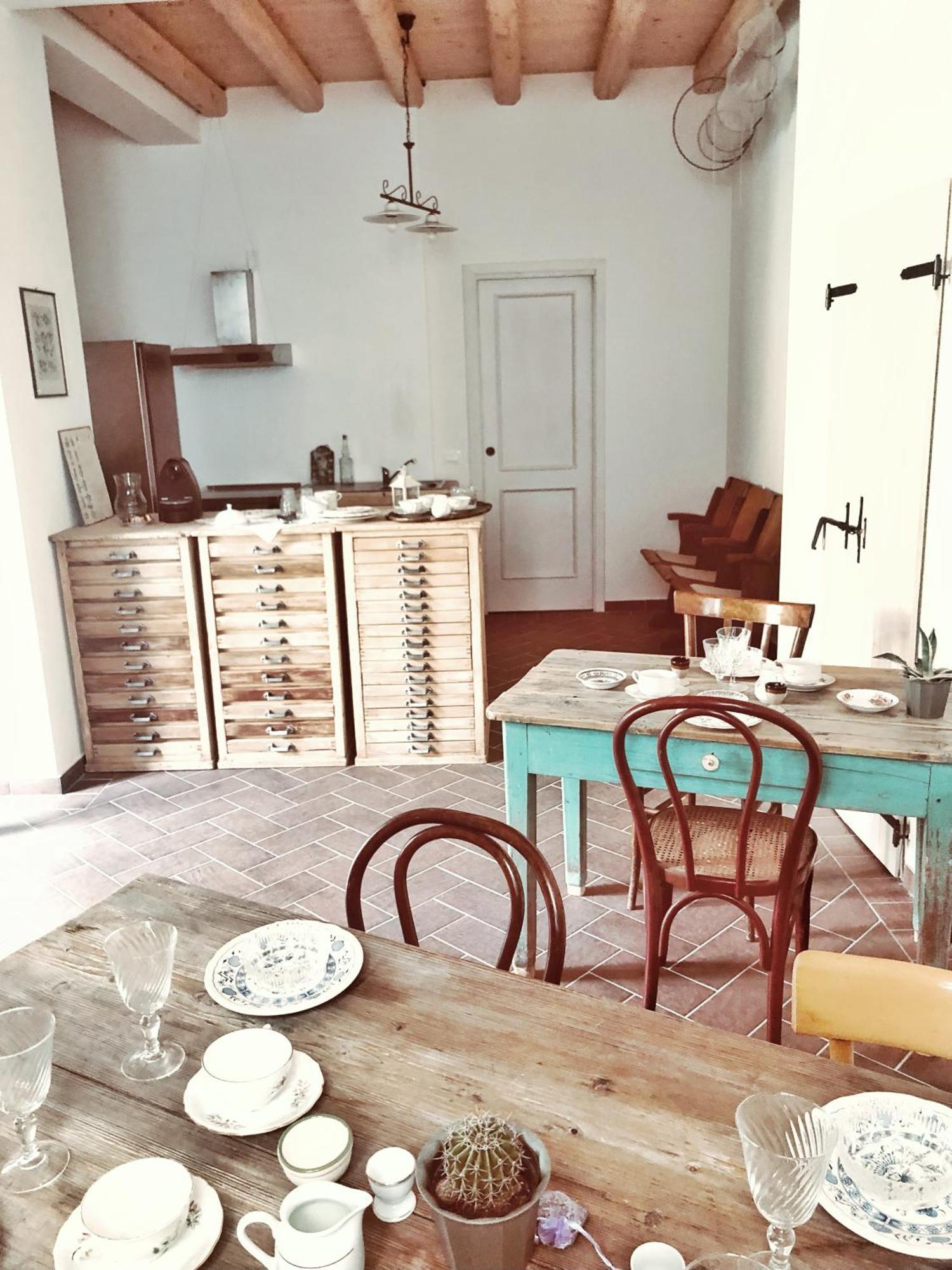 몬테 이솔라 Casa Barteei B&B 외부 사진