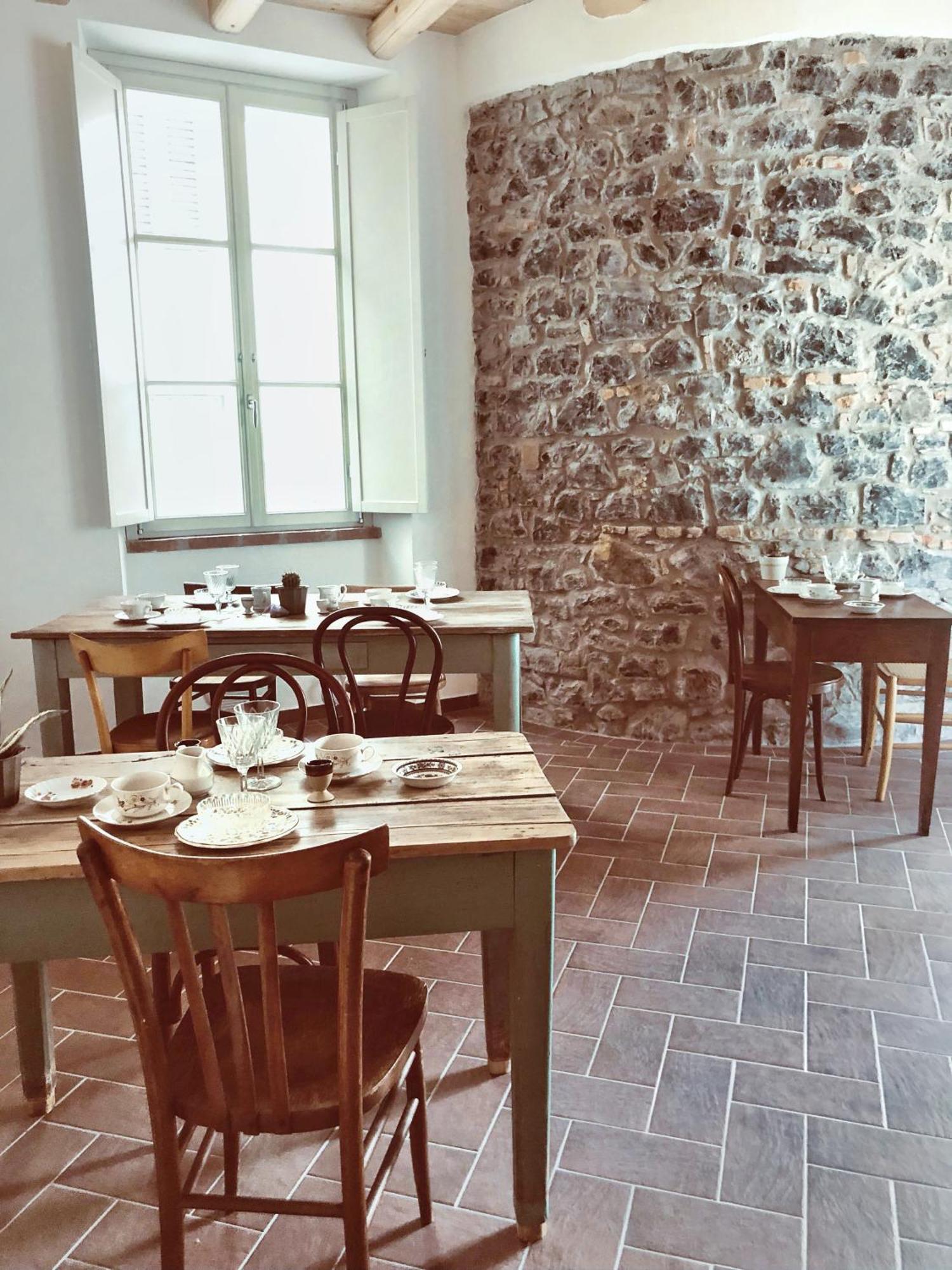 몬테 이솔라 Casa Barteei B&B 외부 사진