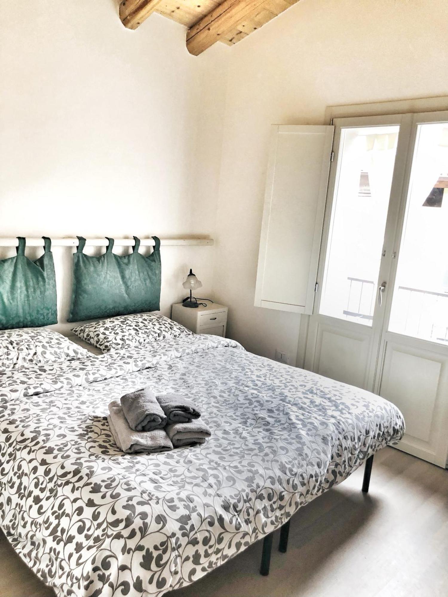 몬테 이솔라 Casa Barteei B&B 외부 사진